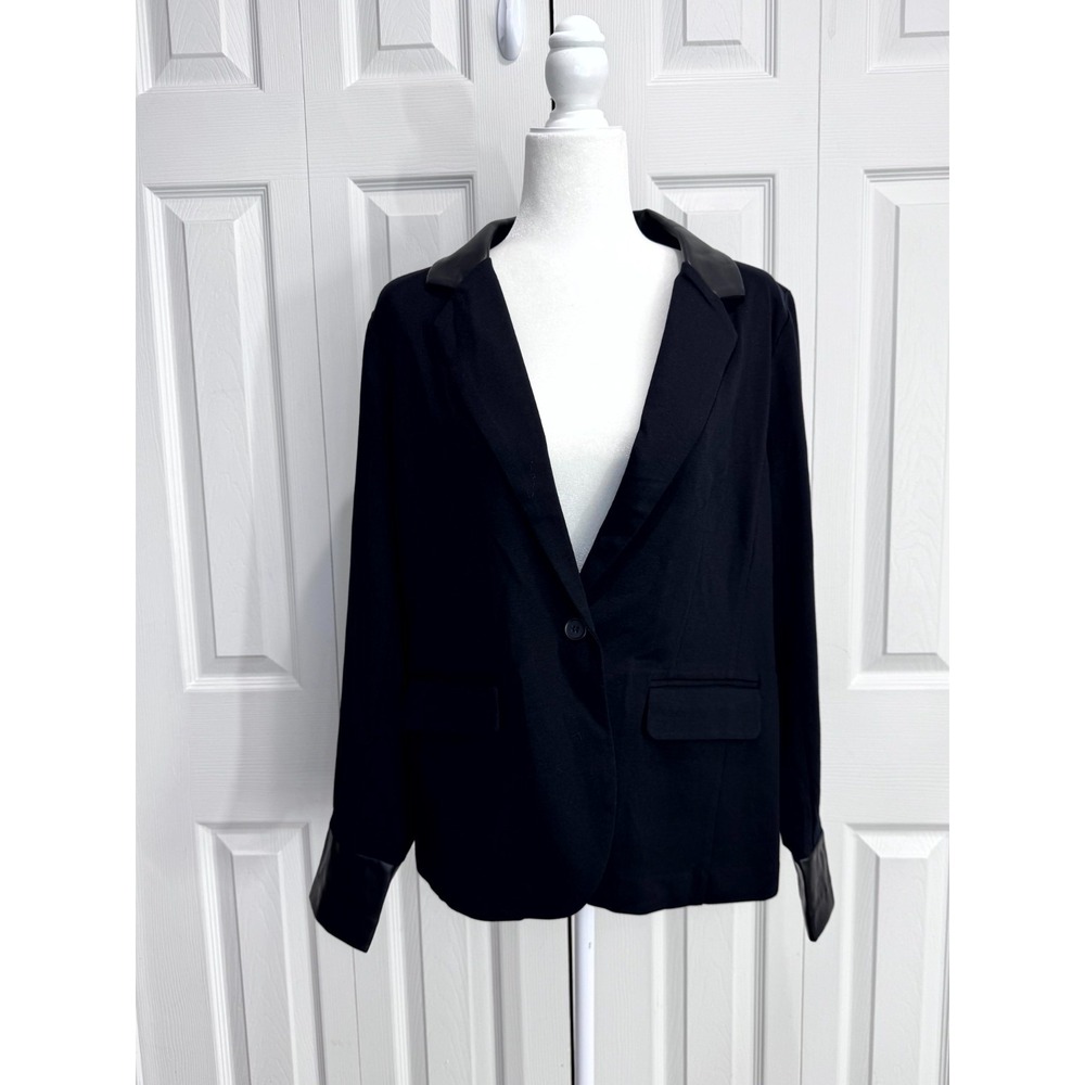 Nordstrom‎ Rack Blazer Jacket Women's Large Blue Faux Leather Trim Lapel Cuff